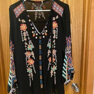 Johnny Was cupra rayon top. Size large. EUC.